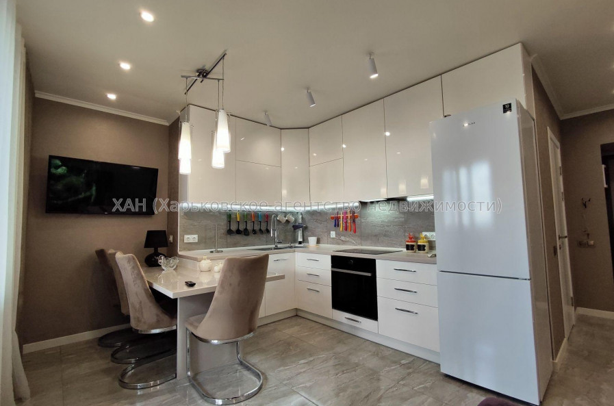 Продам квартиру, Рогатинская Левада ул. , 1  ком., 50 м², евроремонт 