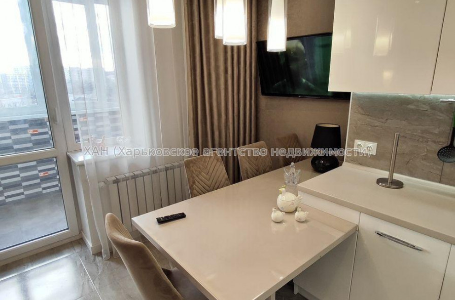 Продам квартиру, Рогатинская Левада ул. , 1  ком., 50 м², евроремонт 