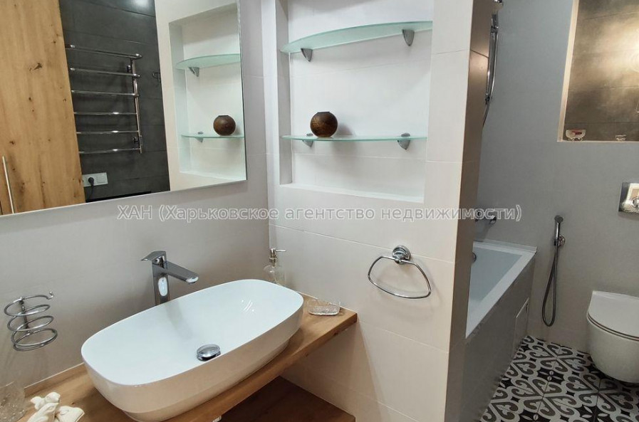 Продам квартиру, Рогатинская Левада ул. , 1  ком., 50 м², евроремонт 