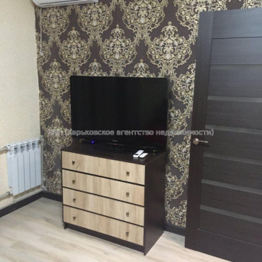 Продам квартиру, Пискуновский пер. , 1 кім., 45 м², евроремонт 