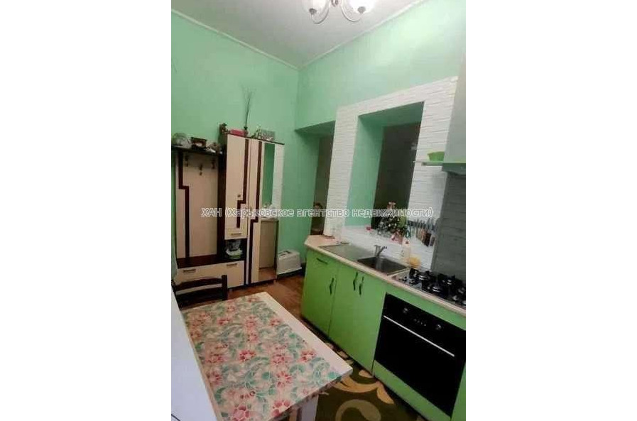 Продам квартиру, Рубановская ул. , 3  ком., 60 м², косметический ремонт 