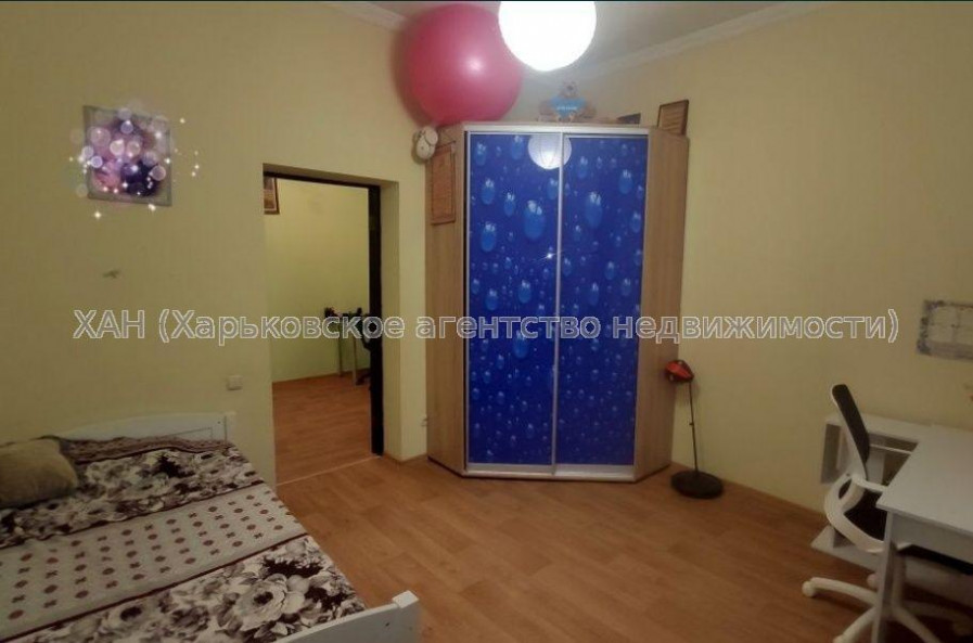 Продам квартиру, Рубановская ул. , 3  ком., 60 м², косметический ремонт 