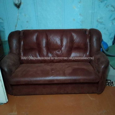 Продам квартиру, Харьковских Дивизий ул. , 1 кім., 29.80 м², советский ремонт 