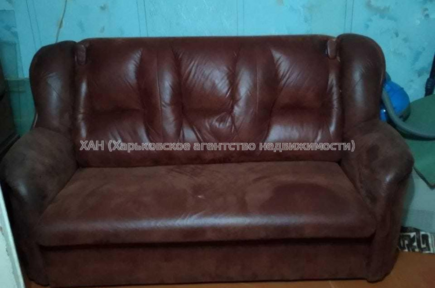 Продам квартиру, Харьковских Дивизий ул. , 1 кім., 29.80 м², советский ремонт 