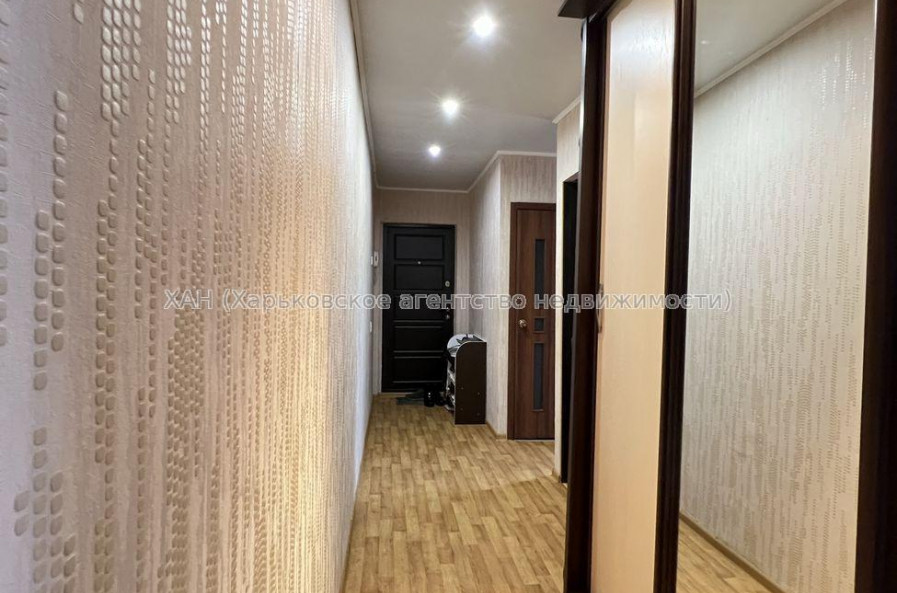 Продам квартиру, Каденюка ул. , 8А , 2 кім., 47.40 м², косметический ремонт 