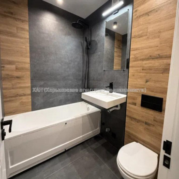 Продам квартиру, Науки просп. , 19 , 2 кім., 45 м², евроремонт 