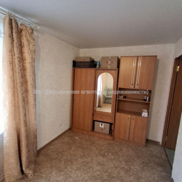 Продам квартиру, Аэрокосмический пр. , 173А , 2 кім., 44 м², косметический ремонт 