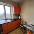 Продам квартиру, Лебединская ул. , 5 , 2 кім., 48 м², косметический ремонт 