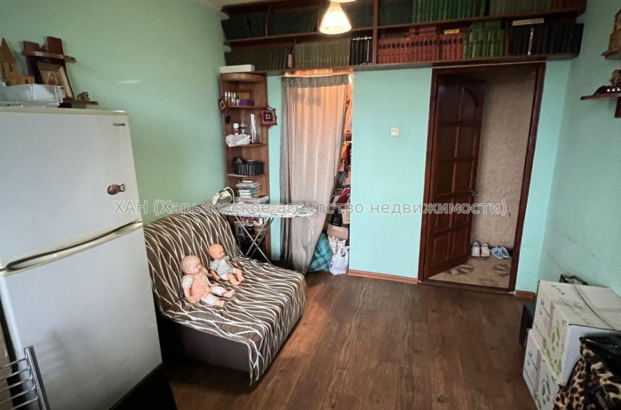 Продам квартиру, Лебединская ул. , 5 , 2 кім., 48 м², косметический ремонт 