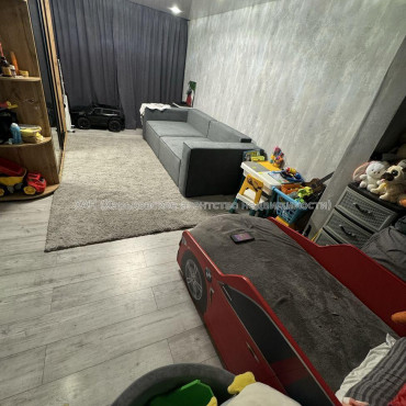 Продам квартиру, Ньютона ул. , 1  ком., 39 м², евроремонт 