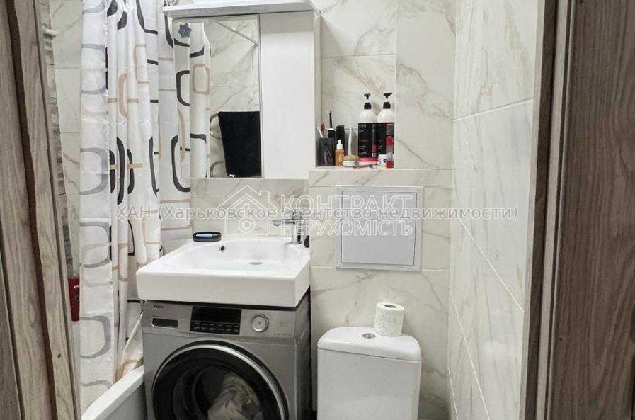 Продам квартиру, Байрона пр-т , 167 , 2 кім., 45 м², капитальный ремонт 