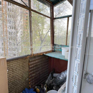 Продам квартиру, Байрона пр-т , 167 , 2 кім., 45 м², капитальный ремонт 