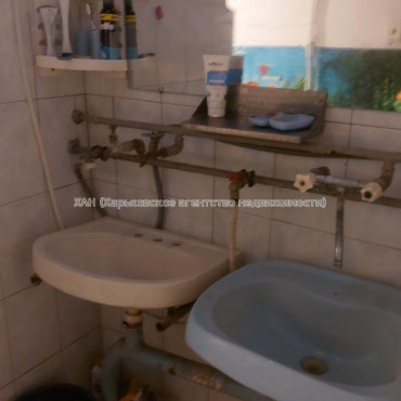 Продам квартиру, Соича ул. , 1 кім., 12 м², советский ремонт 