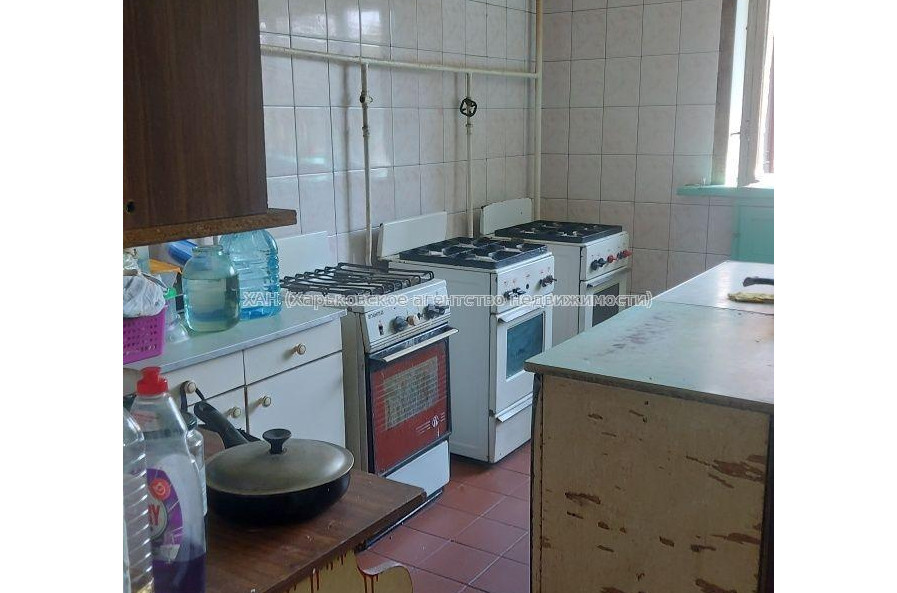 Продам квартиру, Соича ул. , 1 кім., 12 м², советский ремонт 
