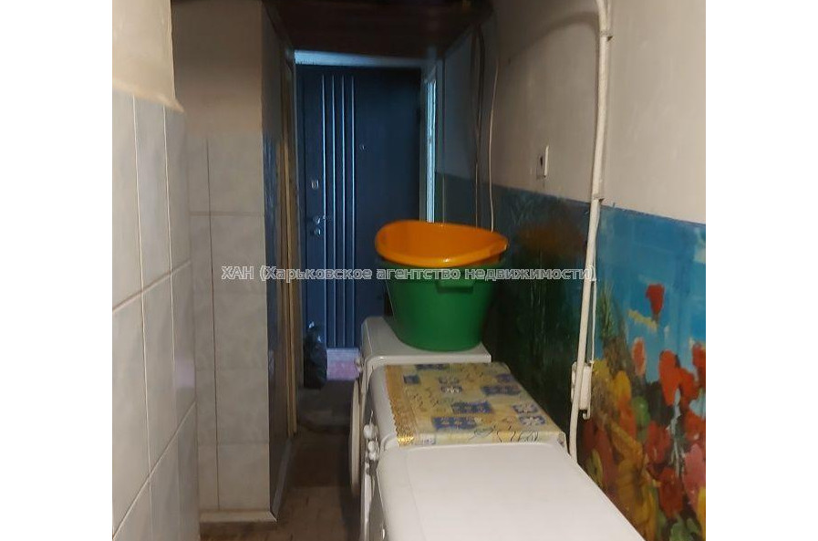 Продам квартиру, Соича ул. , 1 кім., 12 м², советский ремонт 