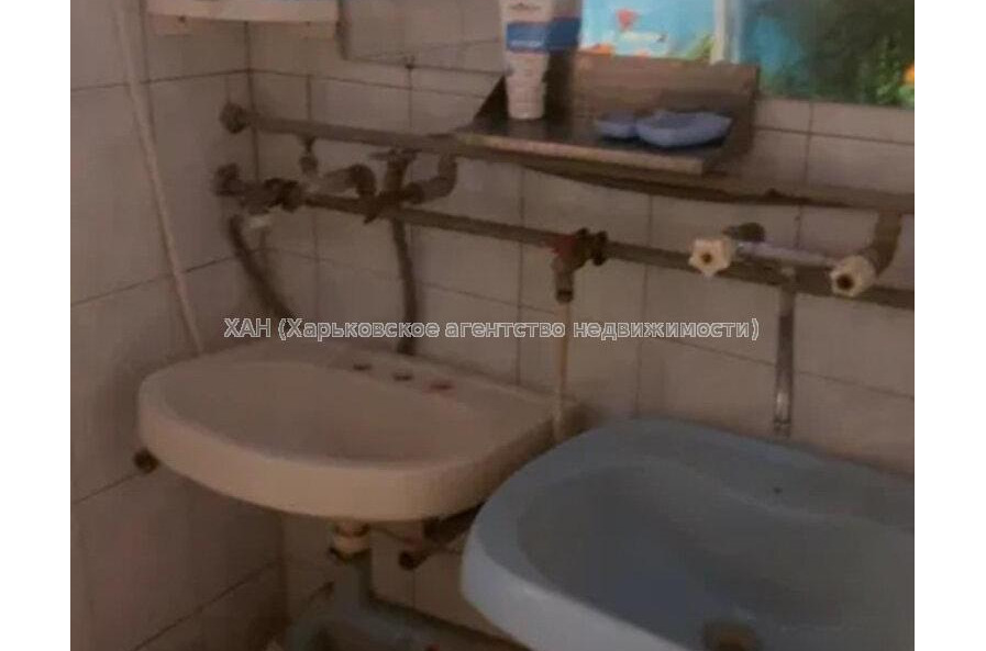 Продам квартиру, Соича ул. , 1 кім., 12 м², советский ремонт 