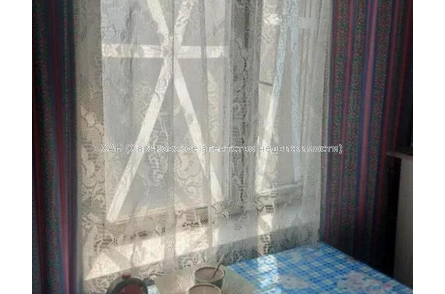 Продам квартиру, Соича ул. , 1 кім., 12 м², советский ремонт 