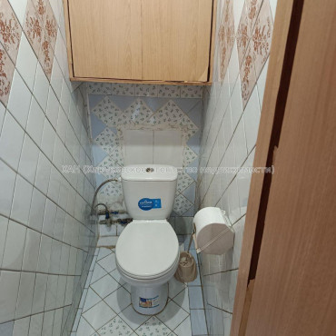 Продам квартиру, Бригады Хартия ул. , 3 кім., 53 м², косметический ремонт 