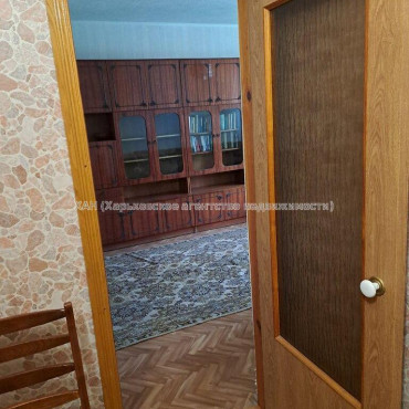 Продам квартиру, Соборности Украины ул. , 1 кім., 38.50 м², косметический ремонт 