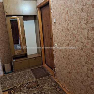 Продам квартиру, Соборности Украины ул. , 1 кім., 38.50 м², косметический ремонт 