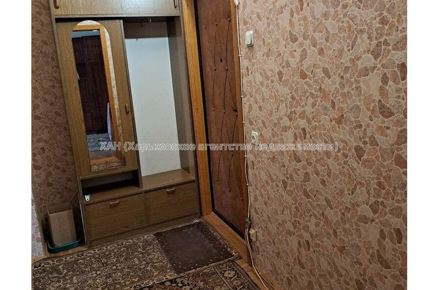 Продам квартиру, Соборности Украины ул. , 1 кім., 38.50 м², косметический ремонт 