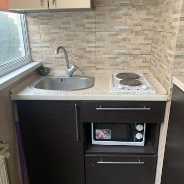 Продам квартиру, Шевченковский пер. , 1 кім., 18.80 м², евроремонт 