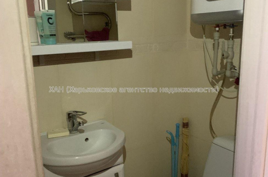 Продам квартиру, Шевченковский пер. , 1 кім., 18.80 м², евроремонт 