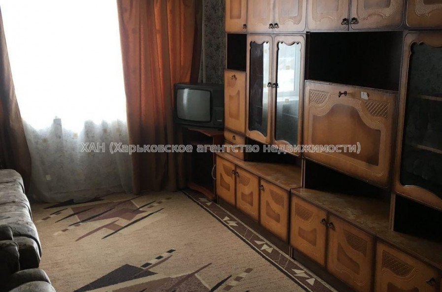 Продам квартиру, Владислава Зубенко ул. , 1 кім., 48 м², советский ремонт 