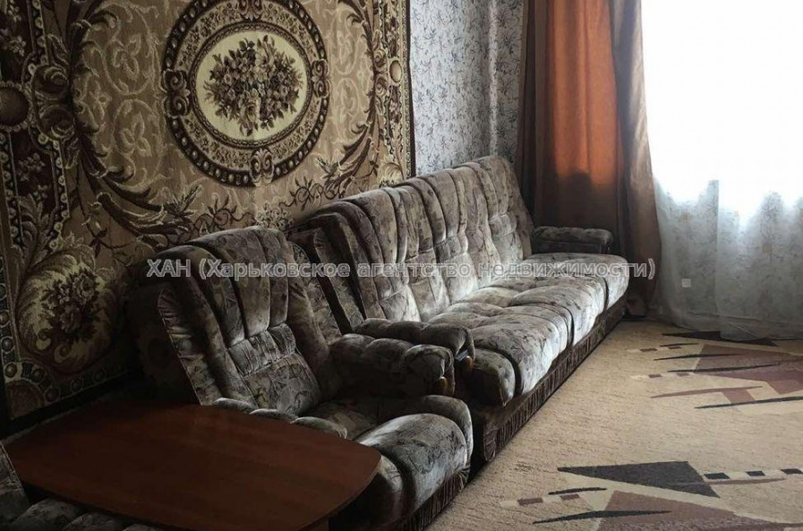 Продам квартиру, Владислава Зубенко ул. , 1 кім., 48 м², советский ремонт 