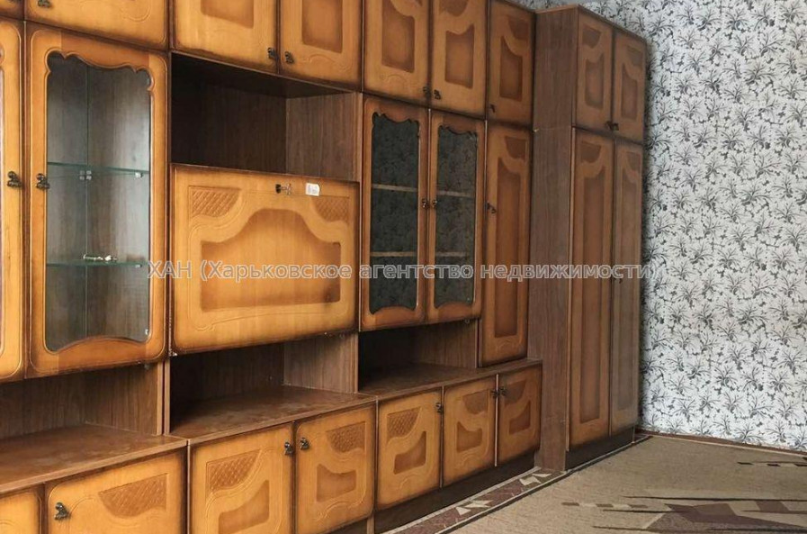 Продам квартиру, Владислава Зубенко ул. , 1  ком., 48 м², советский ремонт 