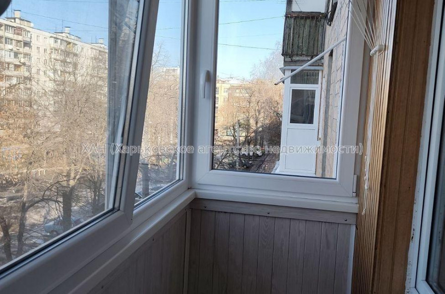 Продам квартиру, Тракторостроителей просп. , 2  ком., 44.40 м², советский ремонт 