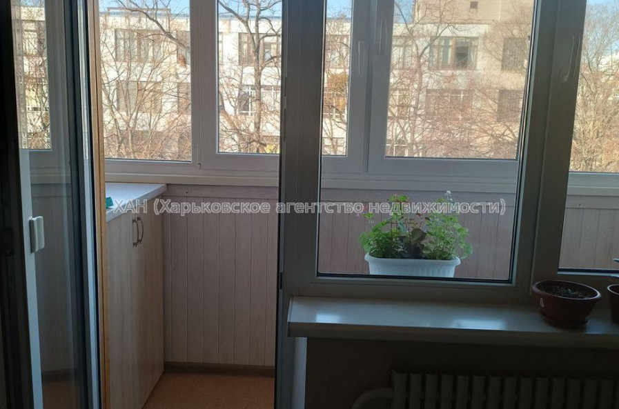 Продам квартиру, Тракторостроителей просп. , 2  ком., 44 м², косметический ремонт 