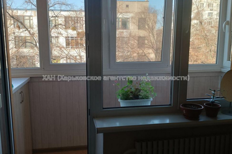 Продам квартиру, Тракторостроителей просп. , 2  ком., 44 м², косметический ремонт 