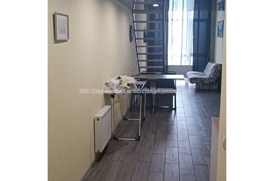 Продам квартиру, Салтовское шоссе , 1 кім., 50 м², капитальный ремонт 