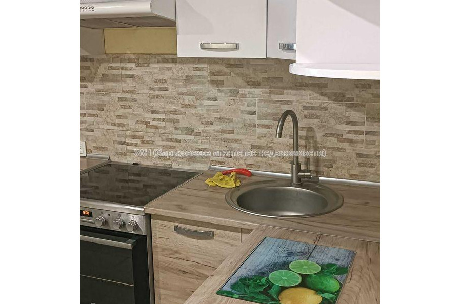 Продам квартиру, Салтовское шоссе , 1 кім., 50 м², капитальный ремонт 