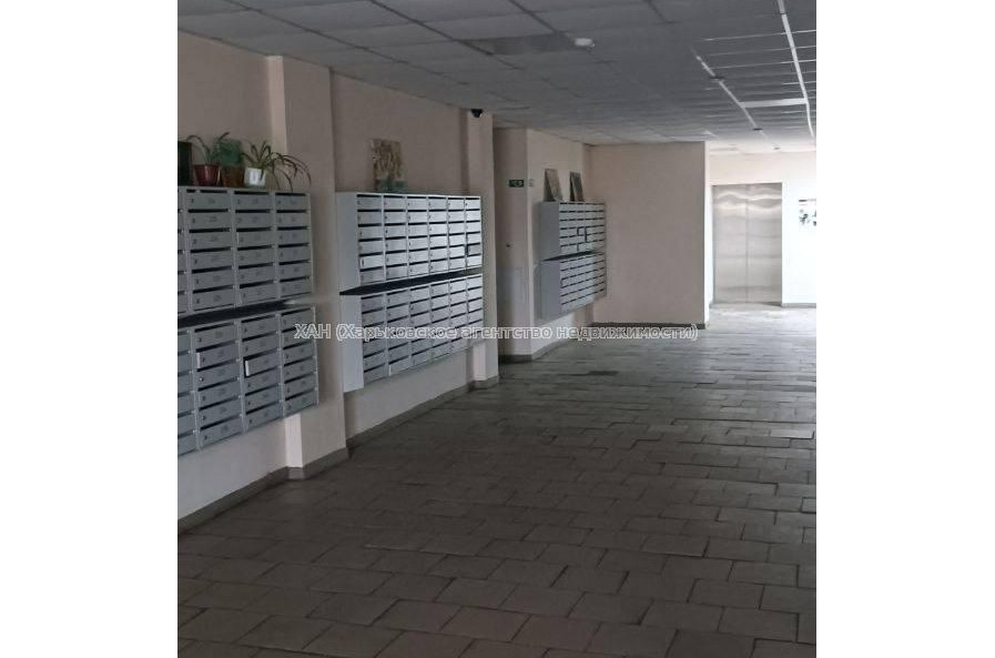 Продам квартиру, Салтовское шоссе , 1 кім., 50 м², капитальный ремонт 