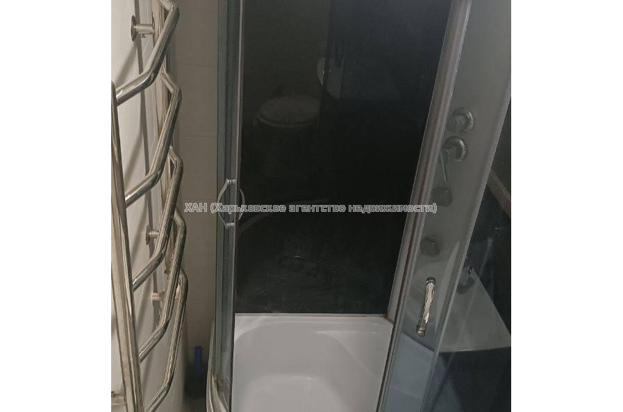 Продам квартиру, Салтовское шоссе , 1 кім., 50 м², капитальный ремонт 