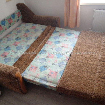 Сдам квартиру, Косарева ул. , 1  ком., 11.20 м², косметический ремонт 