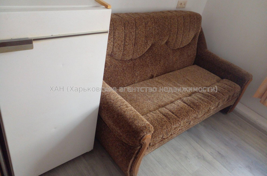 Сдам квартиру, Косарева ул. , 1  ком., 11.20 м², косметический ремонт 