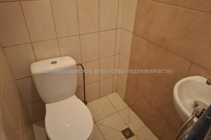 Сдам квартиру, Косарева ул. , 1  ком., 11.20 м², косметический ремонт 