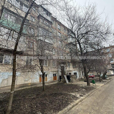 Продам квартиру, Байрона пр-т , 2  ком., 46.90 м², капитальный ремонт 