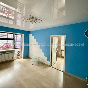 Продам квартиру, Байрона пр-т , 2  ком., 46.90 м², капитальный ремонт 