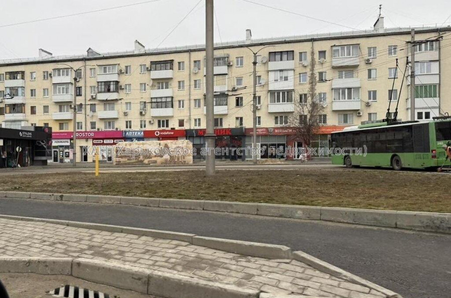 Продам квартиру, Байрона пр-т , 2  ком., 46.90 м², капитальный ремонт 