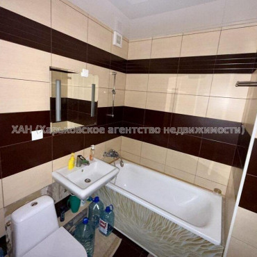 Продам квартиру, Байрона пр-т , 2  ком., 46.90 м², капитальный ремонт 