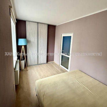 Продам квартиру, Байрона пр-т , 2  ком., 46.90 м², капитальный ремонт 