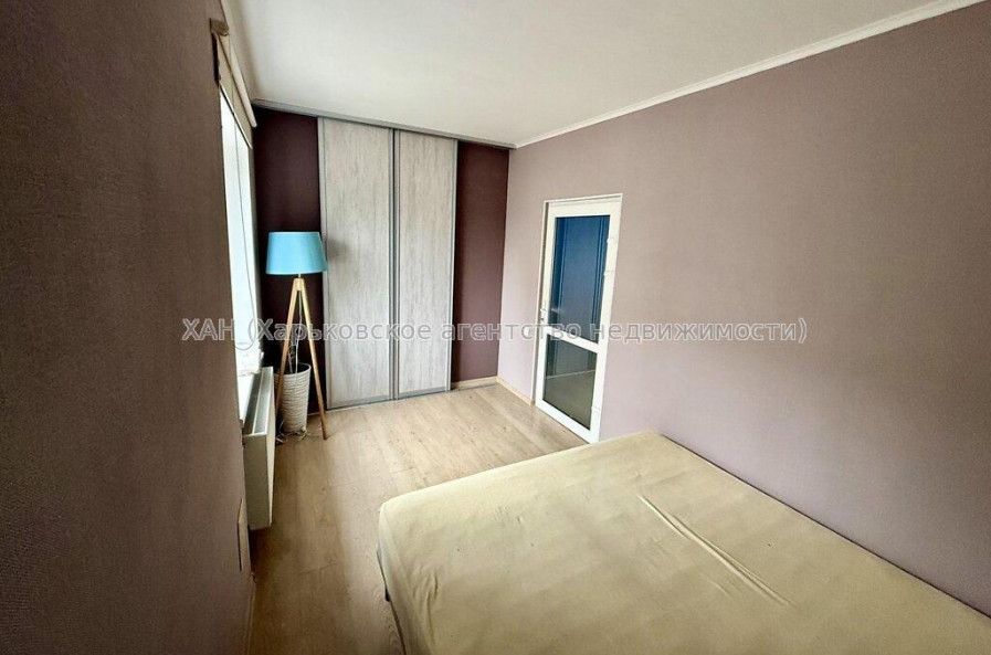 Продам квартиру, Байрона пр-т , 2  ком., 46.90 м², капитальный ремонт 