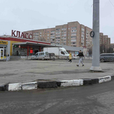 Продам квартиру, Байрона пр-т , 2  ком., 46.90 м², капитальный ремонт 