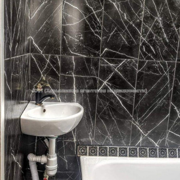 Продам квартиру, Академиков Ахиезеров ул. , 1 кім., 26 м², евроремонт 