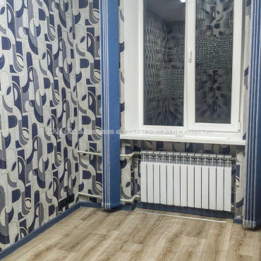 Продам квартиру, Академиков Ахиезеров ул. , 1 кім., 26 м², евроремонт 