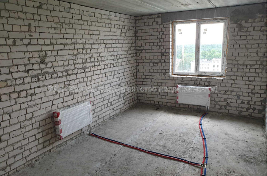 Продам квартиру, Профессорская ул. , 5 кім., 200 м², без внутренних работ 